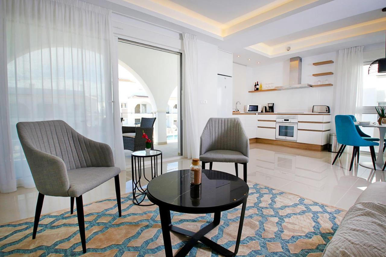 Fortuna 15 - Apartamento Con Azotea Privada Y Piscina 로잘레스 외부 사진
