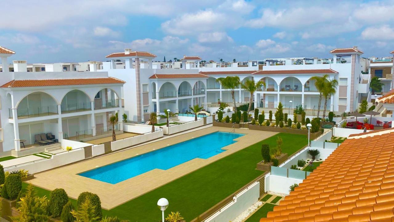 Fortuna 15 - Apartamento Con Azotea Privada Y Piscina 로잘레스 외부 사진
